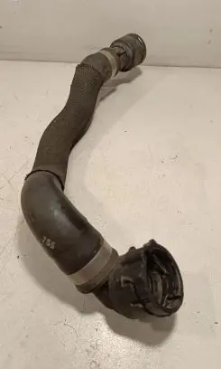Mercedes-Benz E W213 Engine coolant pipe/hose