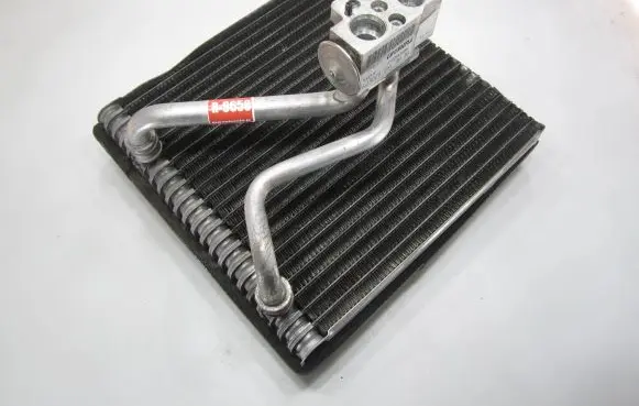 Air conditioning (A/C) radiator (interior)