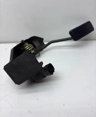 Toyota Corolla E120 E130 Accelerator throttle pedal