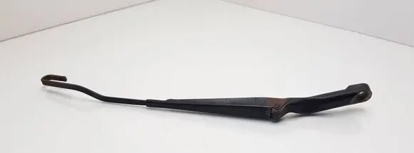 Volkswagen PASSAT B4 Rear wiper blade arm 3A1955409A