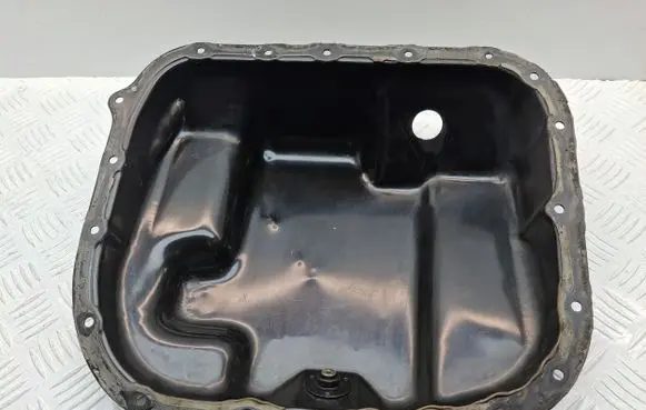 Toyota Avensis T250 Oil sump 1210227030