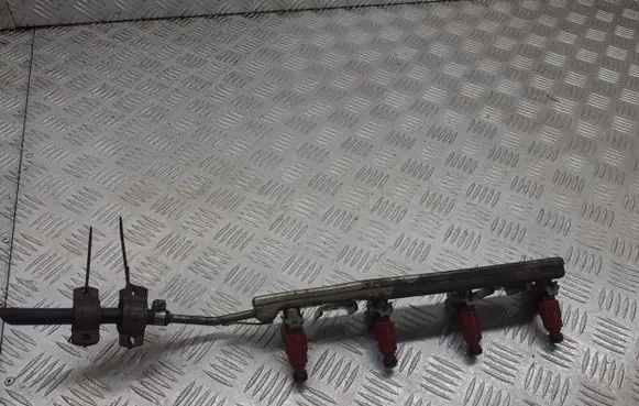 Nissan Almera Tino Fuel main line pipe