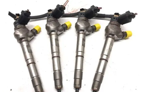 Skoda Rapid (NH) Fuel injectors set 0445110473