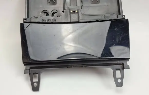 Ashtray (front)