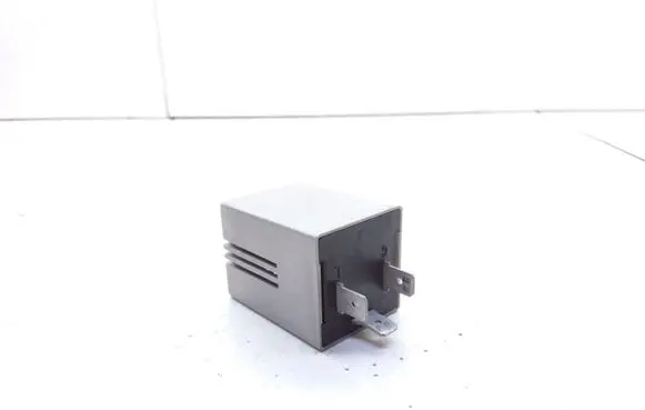 Renault Laguna I Other relay 7700754504