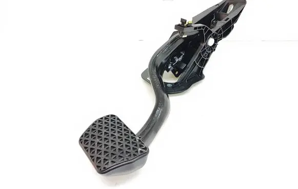 BMW X3 G01 Brake pedal 6861771 10804009 17544511