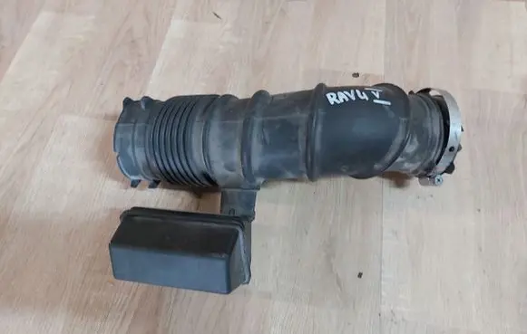 Toyota RAV 4 (XA50) Intercooler hose/pipe RAV4VRURADOLOTU