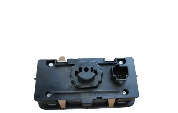 Volvo V70 Light switch 30739415
