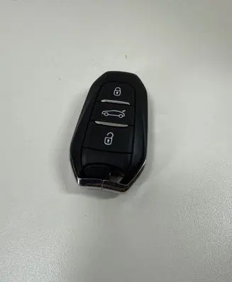 Opel Grandland X Ignition key/card 