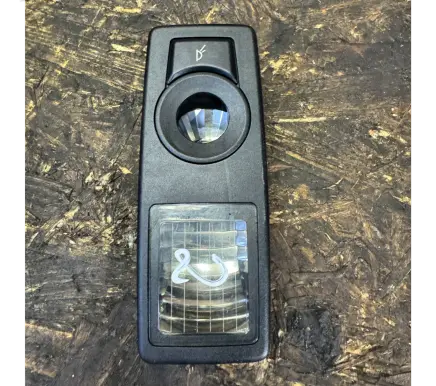 BMW X5 E70 Rear seat light 6972972 20070925 2JA00946302