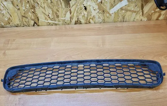 Volvo S80 Front bumper lower grill 30678421 BP3FD 30744113