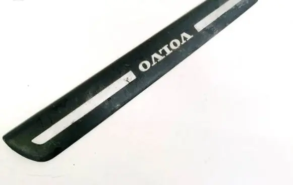 Volvo V50 Front sill trim cover 08622671