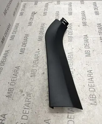 Tesla Model S Tailgate trim 100925400G