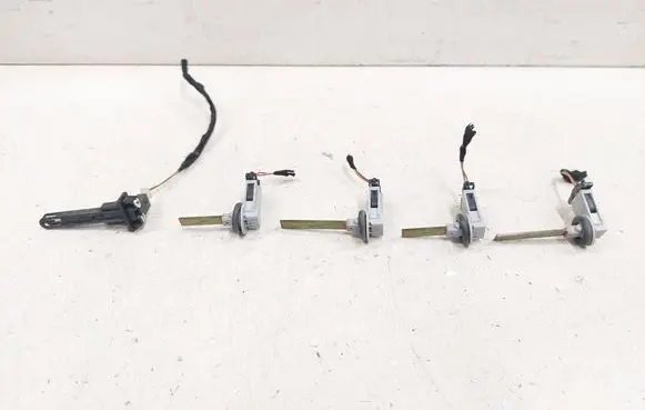 Mercedes-Benz R W251 Interior temperature sensor A2518200072 A1638300272 3110051544