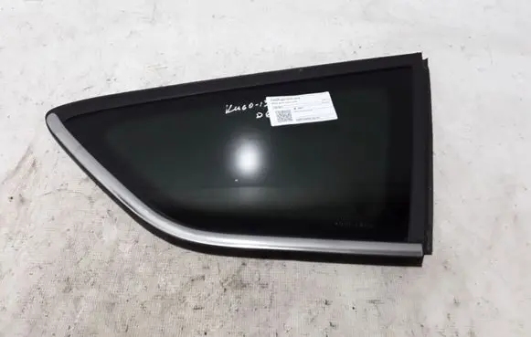 Ford Kuga II Rear side window 1787325
