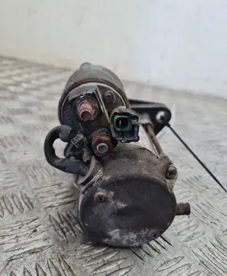 Toyota Avensis T250 Starter motor 281000D090