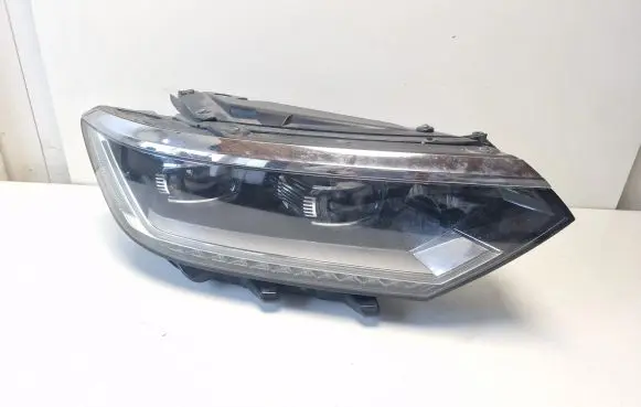 Volkswagen PASSAT B8 Headlight/headlamp 3G1941082C