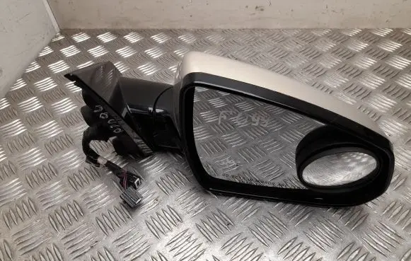 Cadillac SRX Front door electric wing mirror 20953694