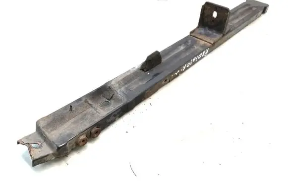 KIA Sorento Radiator mount bracket