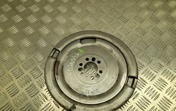 Volkswagen Polo VI Flywheel 04C105266H