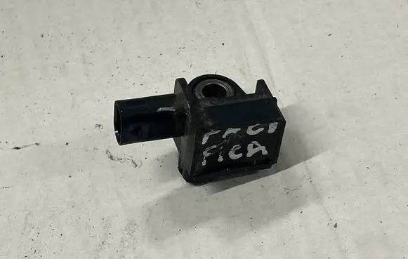Chrysler Pacifica Airbag deployment crash/impact sensor 68230207AA