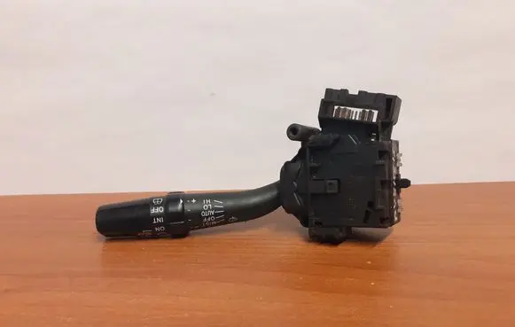 Toyota Avensis T250 Wiper speed switch 84652 173654