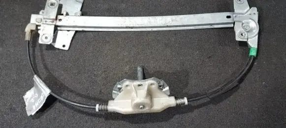 Mitsubishi Carisma Sliding door window regulator with motor