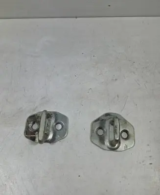 Mercedes-Benz Sprinter W906 Sliding door lock loop/hook striker A9067200204 9067200204 A9067200004