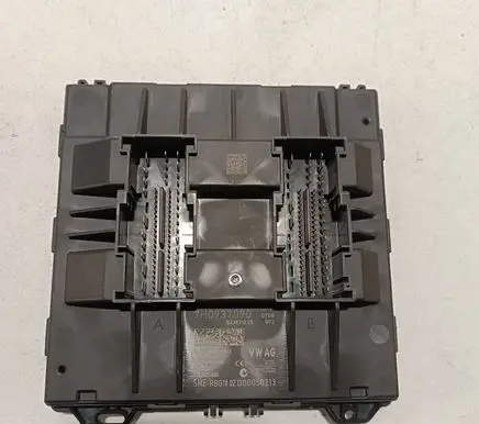 Volkswagen Transporter - Caravelle T5 Comfort/convenience module 7H0937090 A2C32824000 5WK50531
