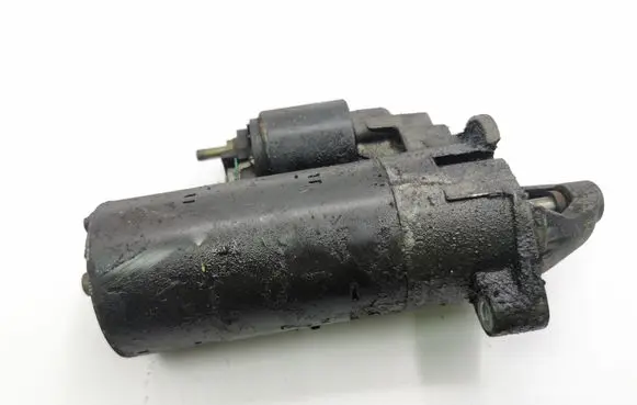 Audi A4 S4 B5 8D Starter motor