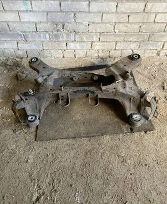 Jaguar XJ X351 Rear subframe FW935K091AB C2D32739