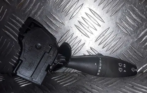 Ford Mondeo Mk III Wiper switch 17a553dd