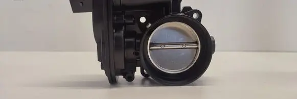 Volkswagen Tiguan Allspace Throttle body valve 04E133062S