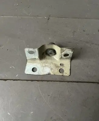 Radiator support slam panel bracket