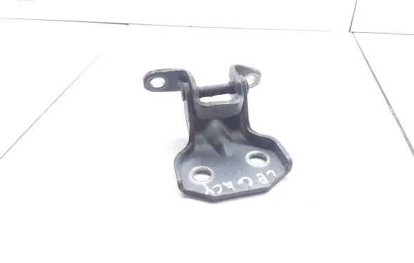 Subaru Legacy Front door upper hinge