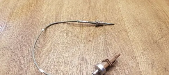 Porsche Macan (95B) Exhaust gas temperature sensor 95B919529F