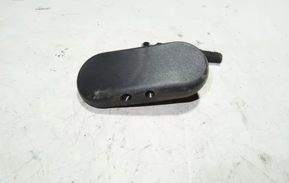 Windshield washer spray nozzle