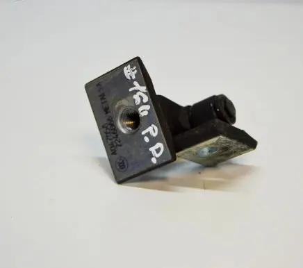 BMW 1 F20 F21 Front door upper hinge 7246066