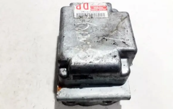 Toyota Camry Airbag control unit/module 8917033040 152300-1013