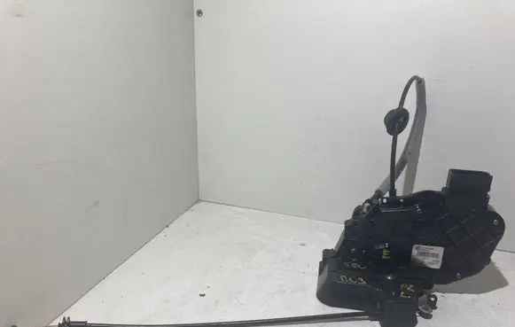 Volvo S80 Front door lock 31253286 986904
