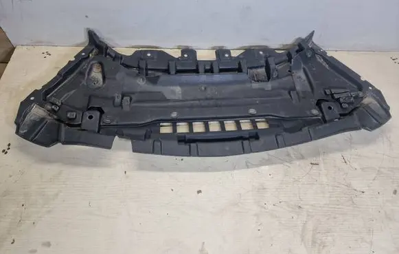 Mercedes-Benz S W222 Front bumper skid plate/under tray 1778001
