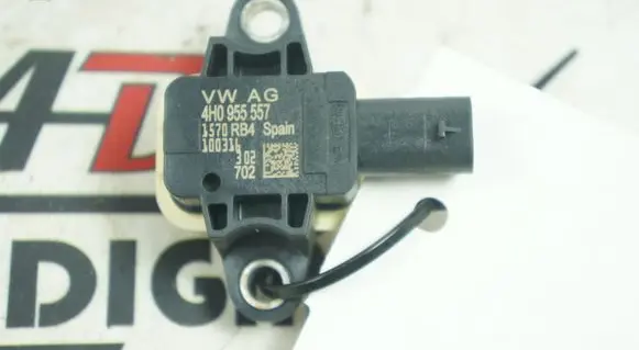Audi A8 S8 D4 4H Airbag deployment crash/impact sensor 4H0955557