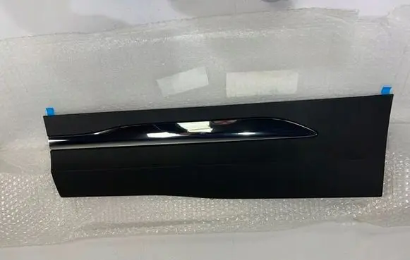 Mercedes-Benz GLB x247 Rear door trim (molding) A2477305500