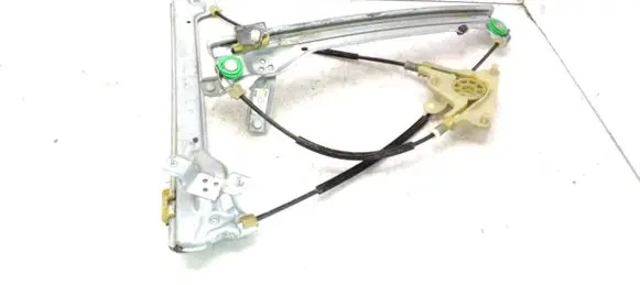 Renault Latitude (L70) Front window lifting mechanism without motor 807210010R