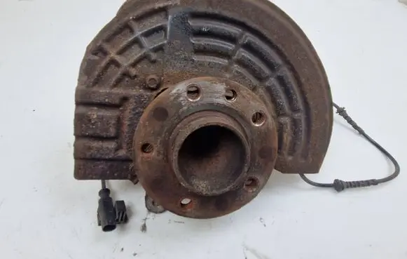Fiat 500X Rear wheel hub 