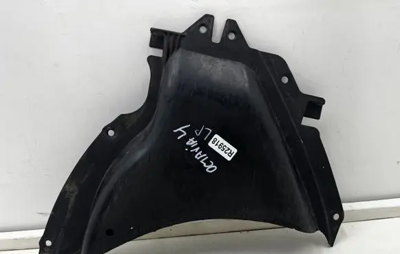 Skoda Octavia Mk4 Front wheel arch liner splash guards 5E3853887B