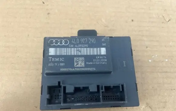 Audi Q7 4L Door control unit/module 4L0907290 0033TFJ0001 4L0910290