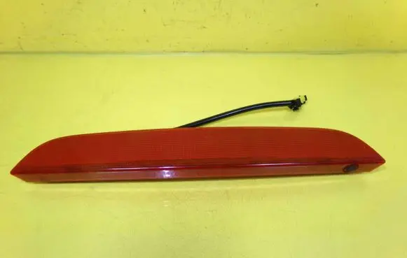 Renault Vel Satis Third/center stoplight 8200063819