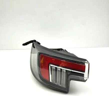 Opel Mokka B Rear/tail lights 9833721880