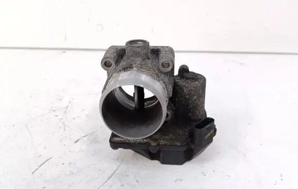 KIA Sportage Throttle valve 351002A900 5WY9174E